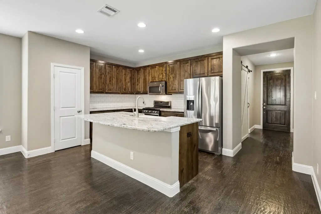 15424 Bluffdale Drive Fort Worth TX 76262