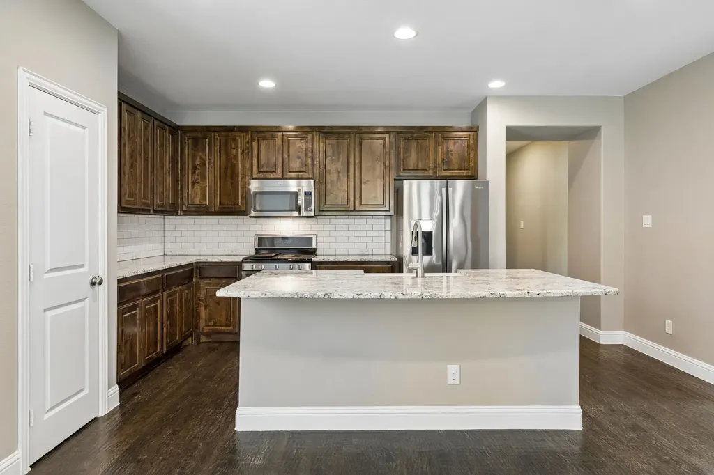 15424 Bluffdale Drive Fort Worth TX 76262