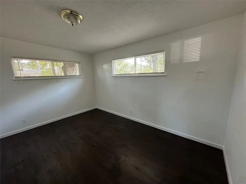 4612 Emerson Street Fort Worth TX 76119