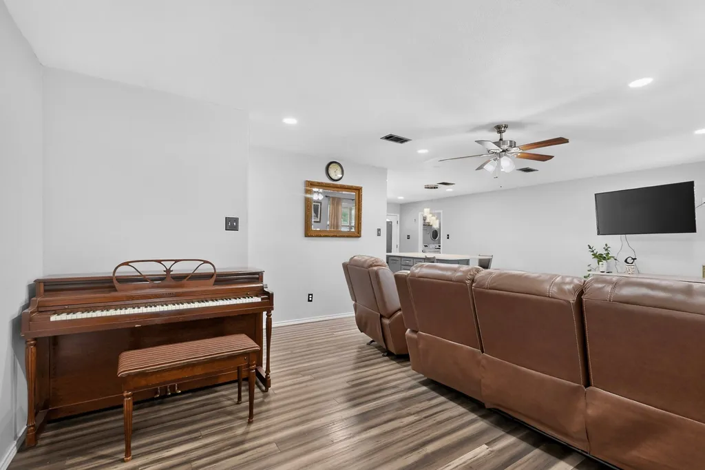 3671 Sundown Road Greenville TX 75402