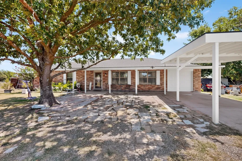 3671 Sundown Road Greenville TX 75402