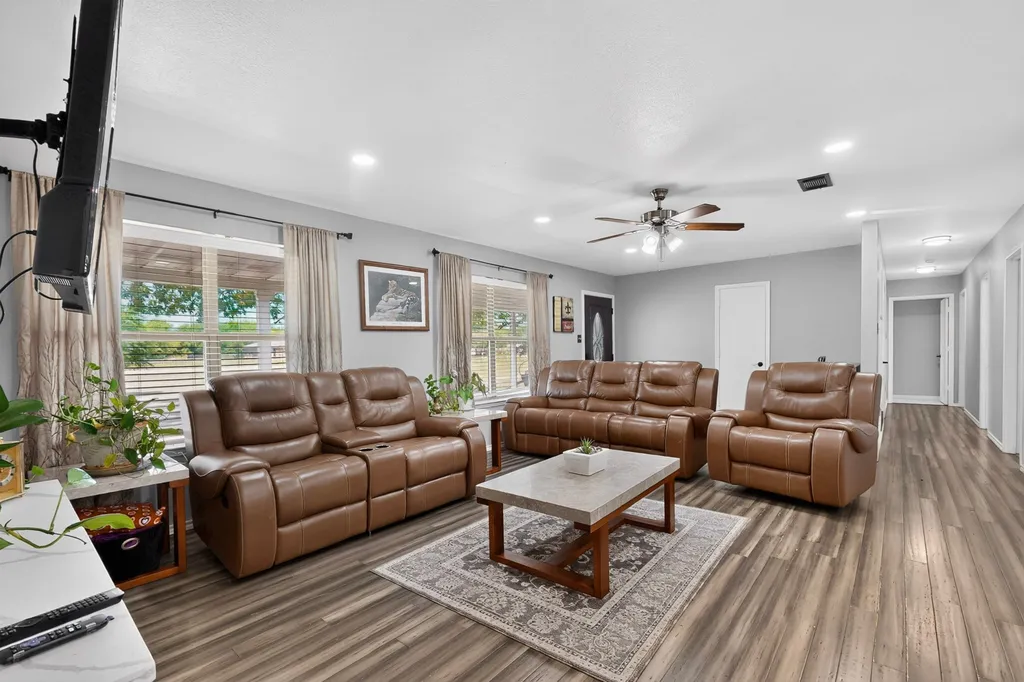 3671 Sundown Road Greenville TX 75402
