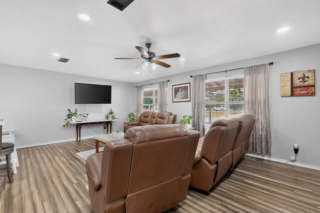3671 Sundown Road Greenville TX 75402