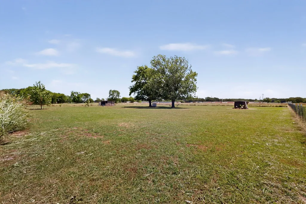 3671 Sundown Road Greenville TX 75402
