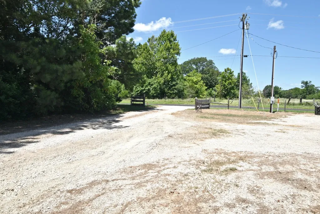 187 County Road 3230 Quitman TX 75783