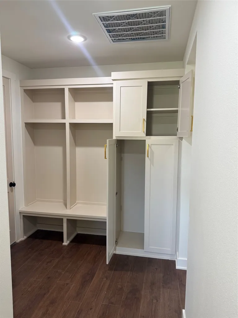 408 Vz County Road 2115 Canton TX 75103