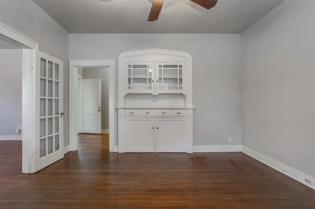 3100 Odessa Avenue Fort Worth TX 76109