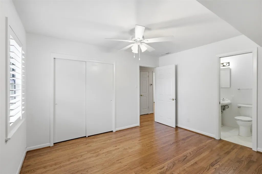 706 Peach Tree Lane Garland TX 75041