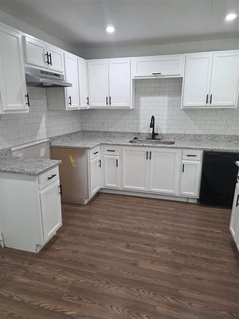 205 S Line Street Weatherford TX 76086