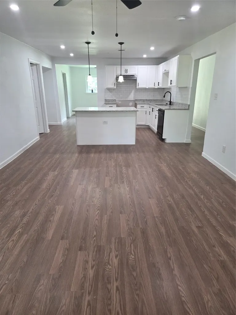 205 S Line Street Weatherford TX 76086