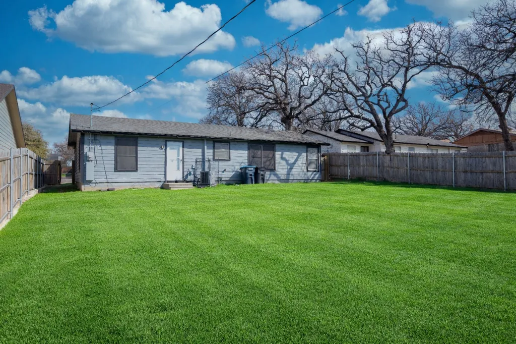 5508 Patton Drive Fort Worth TX 76112