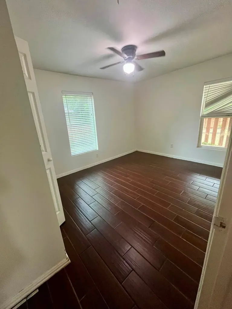 2965 Clovis Avenue Dallas TX 75233