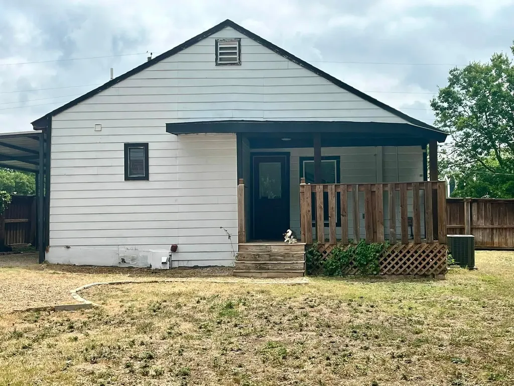 2965 Clovis Avenue Dallas TX 75233