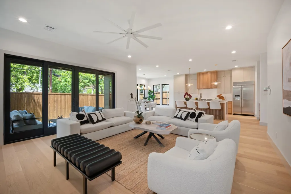 6245 Martel Avenue Dallas TX 75214
