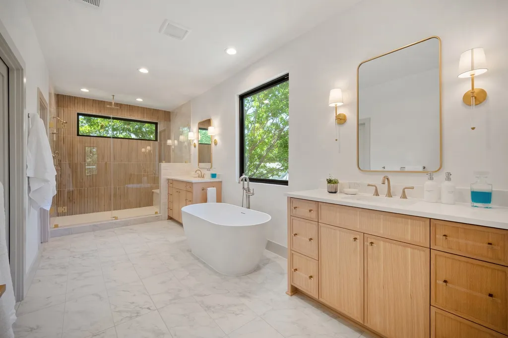 6245 Martel Avenue Dallas TX 75214