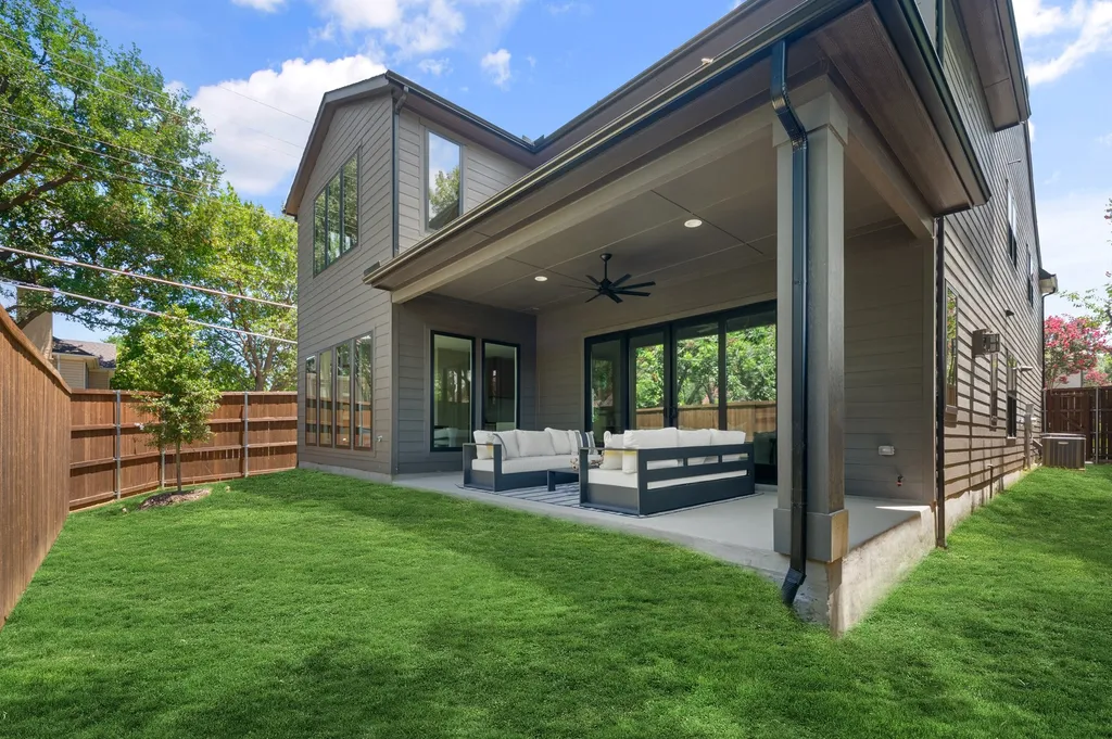 6245 Martel Avenue Dallas TX 75214