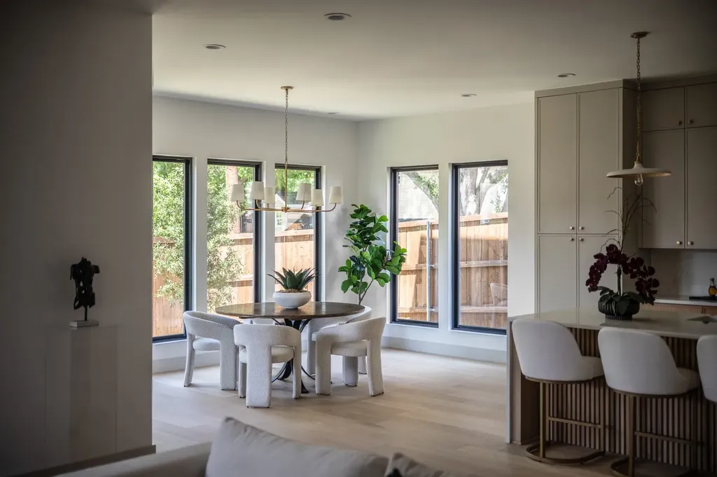 6245 Martel Avenue Dallas TX 75214