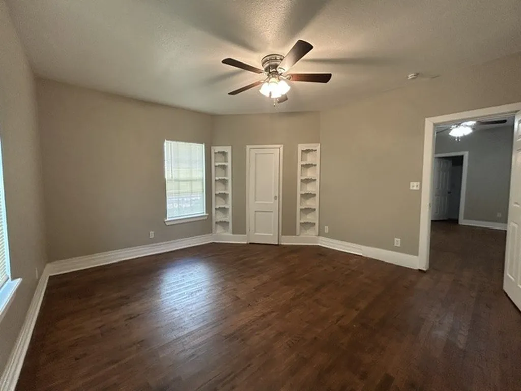 925 W Nelson Street Denison TX 75020