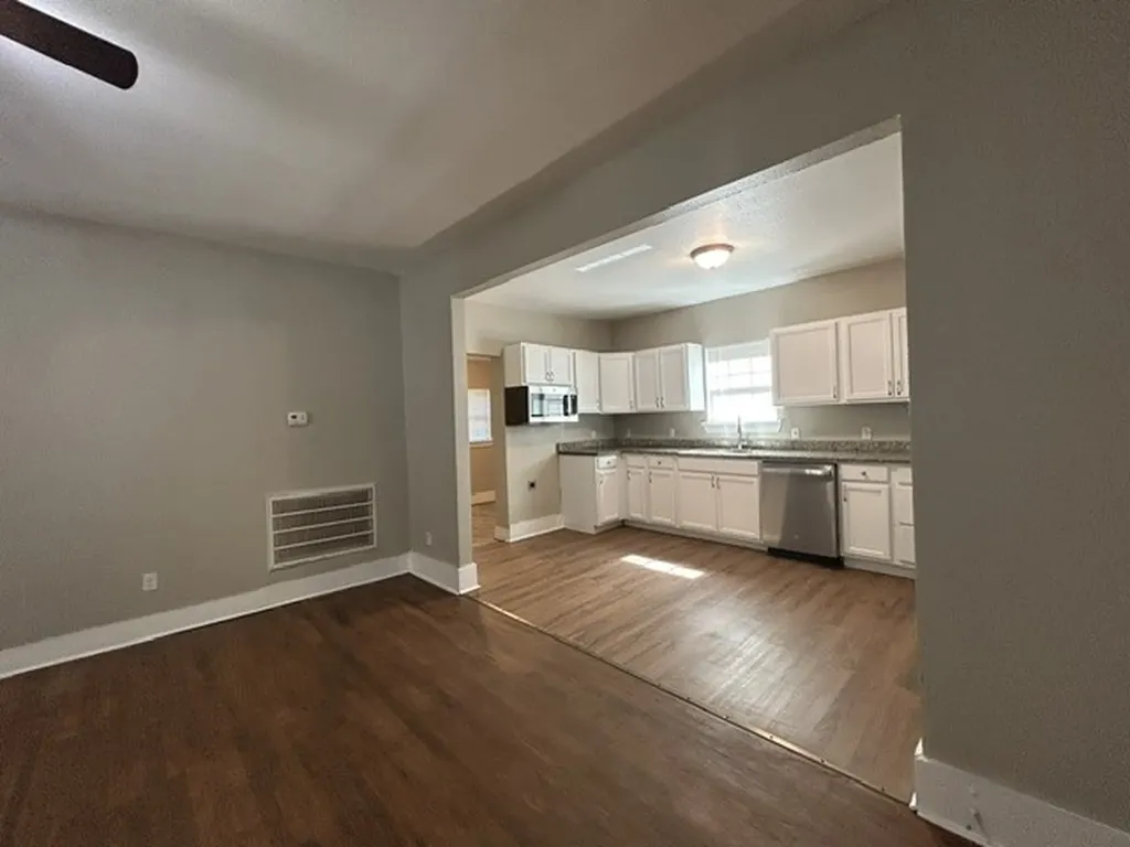 925 W Nelson Street Denison TX 75020