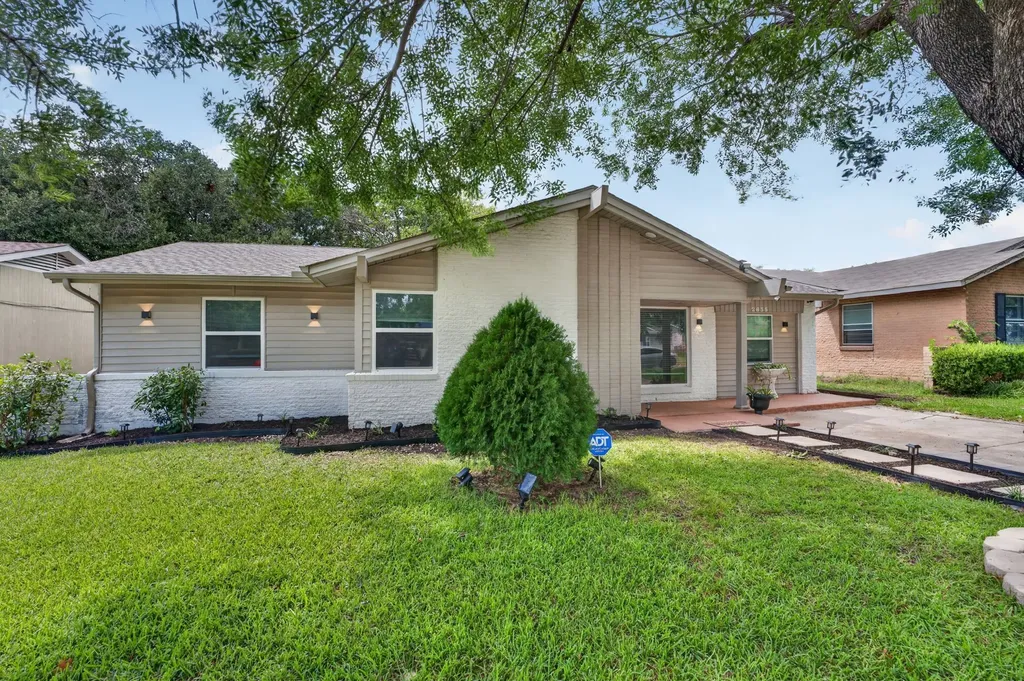 2635 Linhaven Drive Mesquite TX 75150