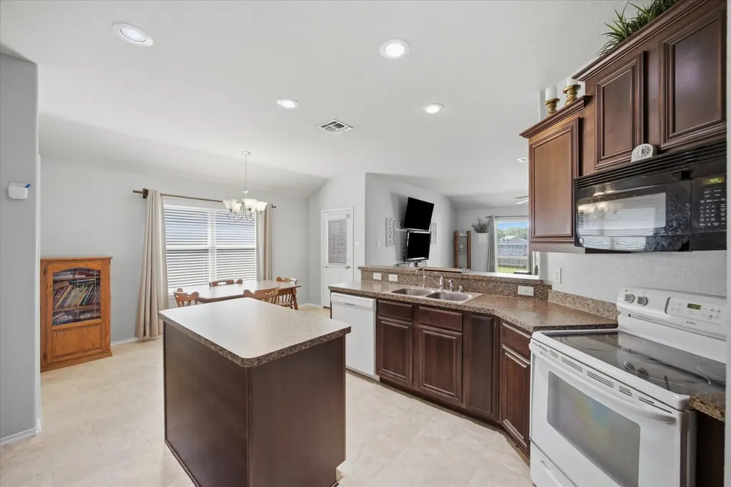 402 Fountain View Lane Josephine TX 75173