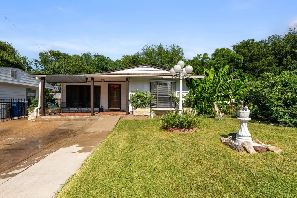 2410 S Franklin Street Dallas TX 75233