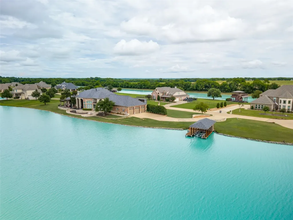 632 Calm Water Cove Princeton TX 75407
