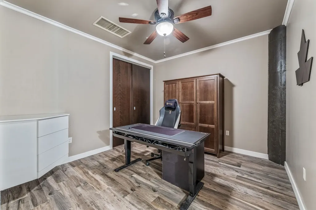 2600 W 7th Street Fort Worth TX 76107