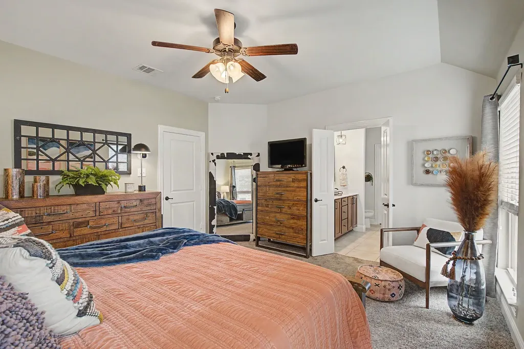 10808 Aledo Lane Aubrey TX 76227