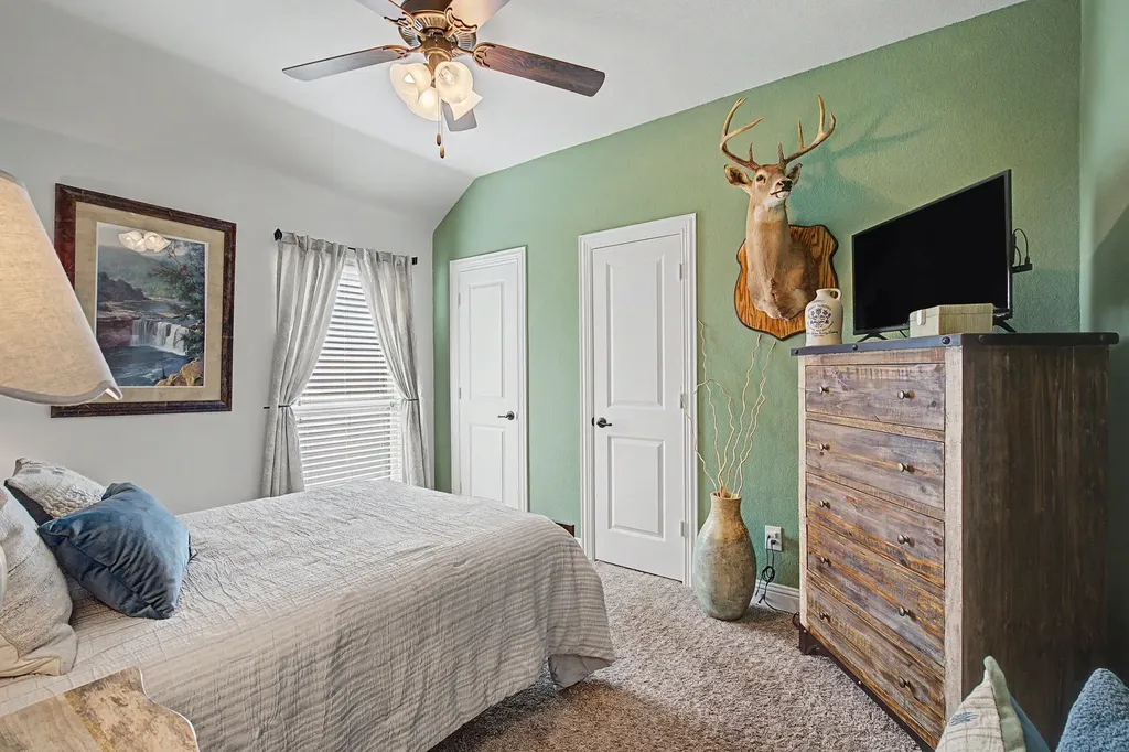 10808 Aledo Lane Aubrey TX 76227