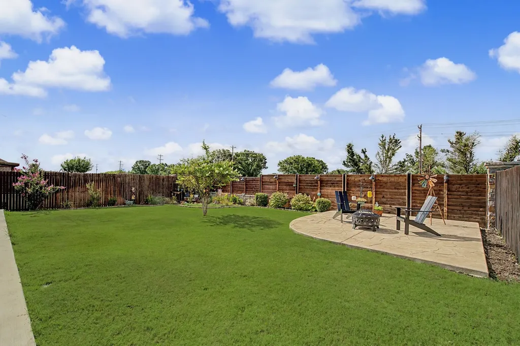 10808 Aledo Lane Aubrey TX 76227