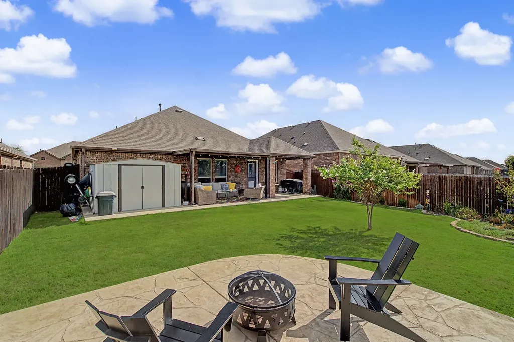 10808 Aledo Lane Aubrey TX 76227