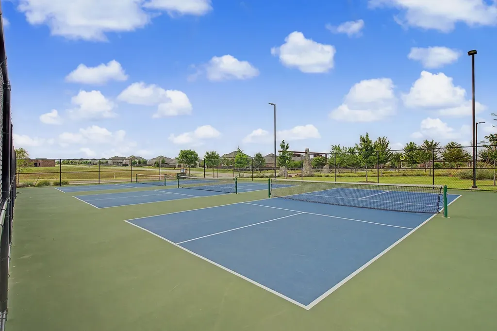10808 Aledo Lane Aubrey TX 76227