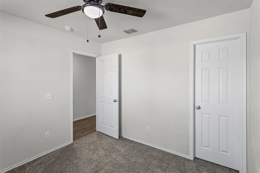 16012 Crews Avenue Haslet TX 76052