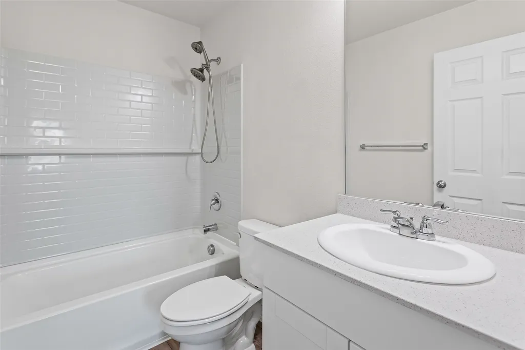 16012 Crews Avenue Haslet TX 76052