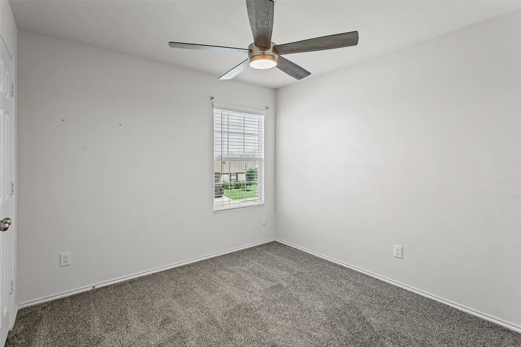 16012 Crews Avenue Haslet TX 76052
