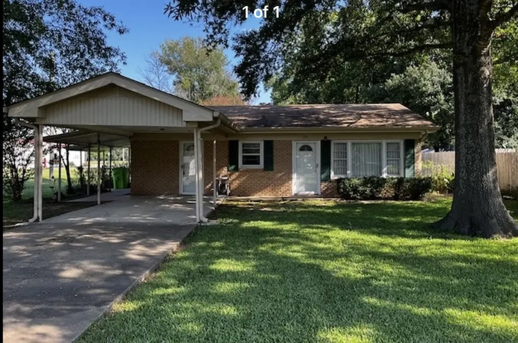 106 Mildred Street Benton LA 71006