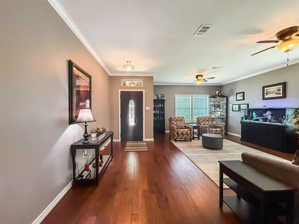 3516 Mustang Drive Denton TX 76210