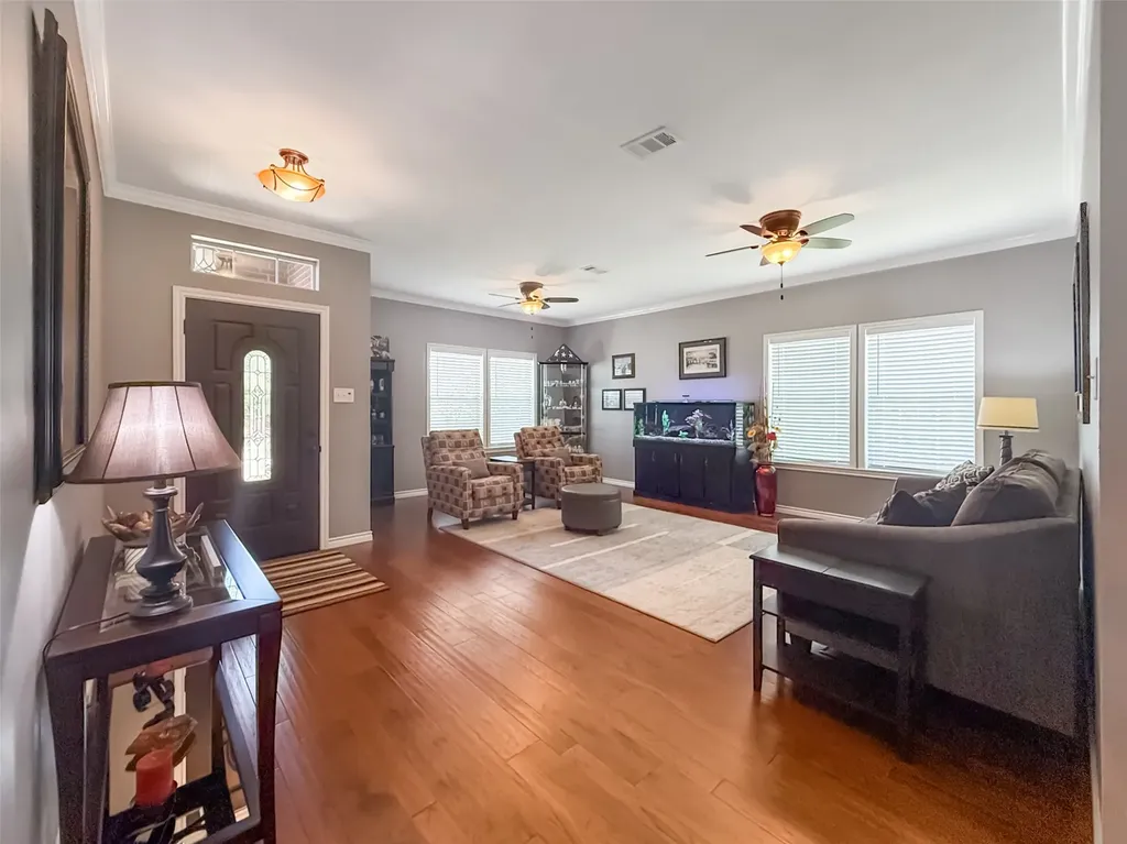 3516 Mustang Drive Denton TX 76210