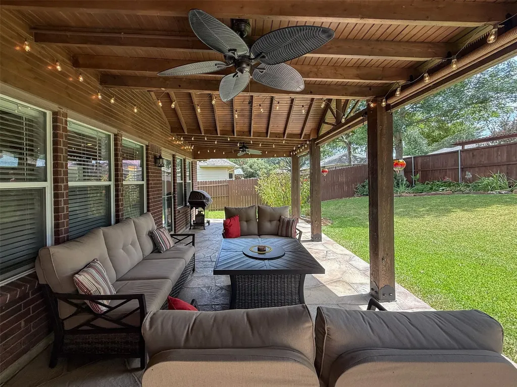 3516 Mustang Drive Denton TX 76210