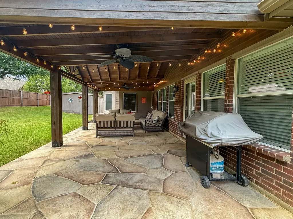 3516 Mustang Drive Denton TX 76210