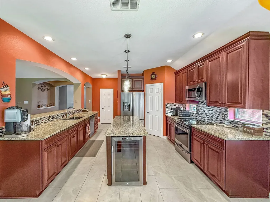 3516 Mustang Drive Denton TX 76210