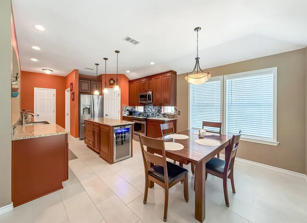 3516 Mustang Drive Denton TX 76210