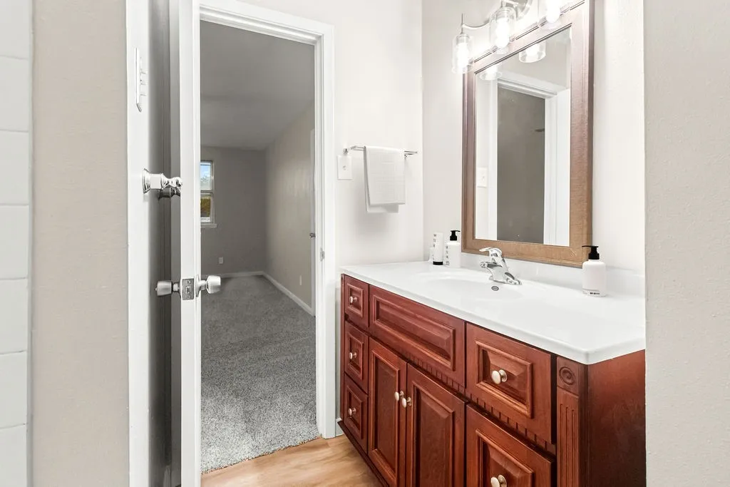 8615 Ronnie Street White Settlement TX 76108