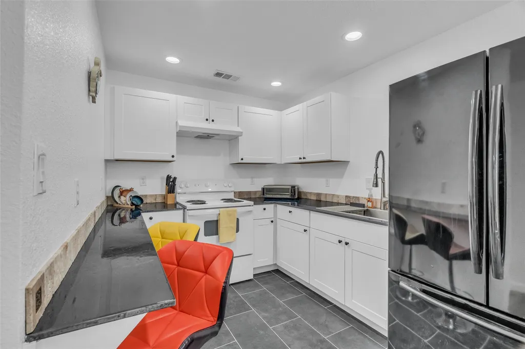 1319 Parkway Court Arlington TX 76010