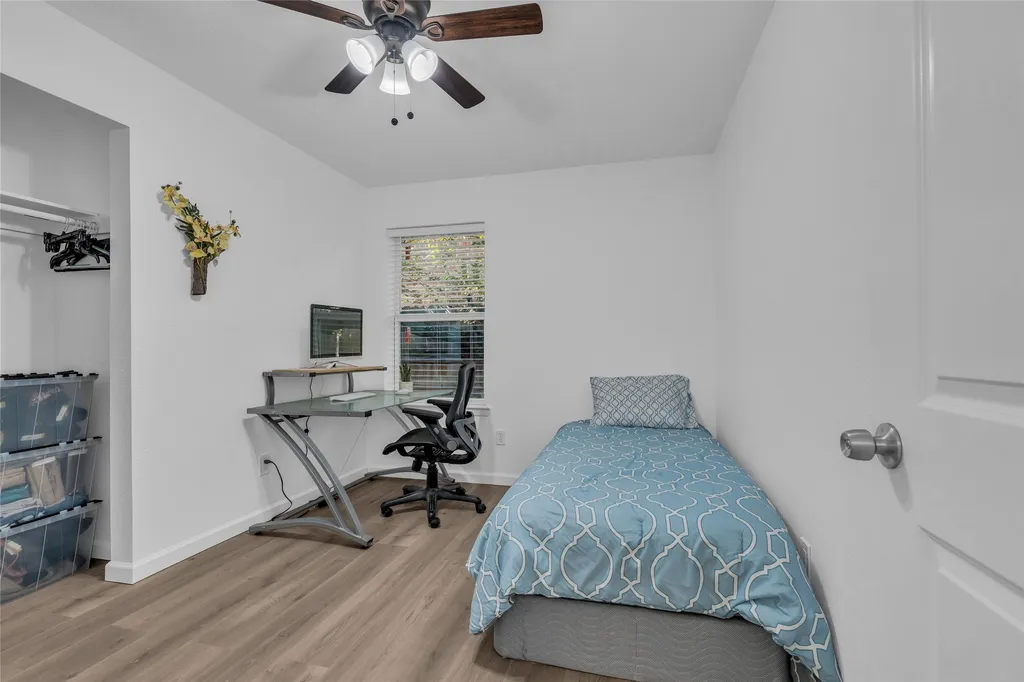 1319 Parkway Court Arlington TX 76010