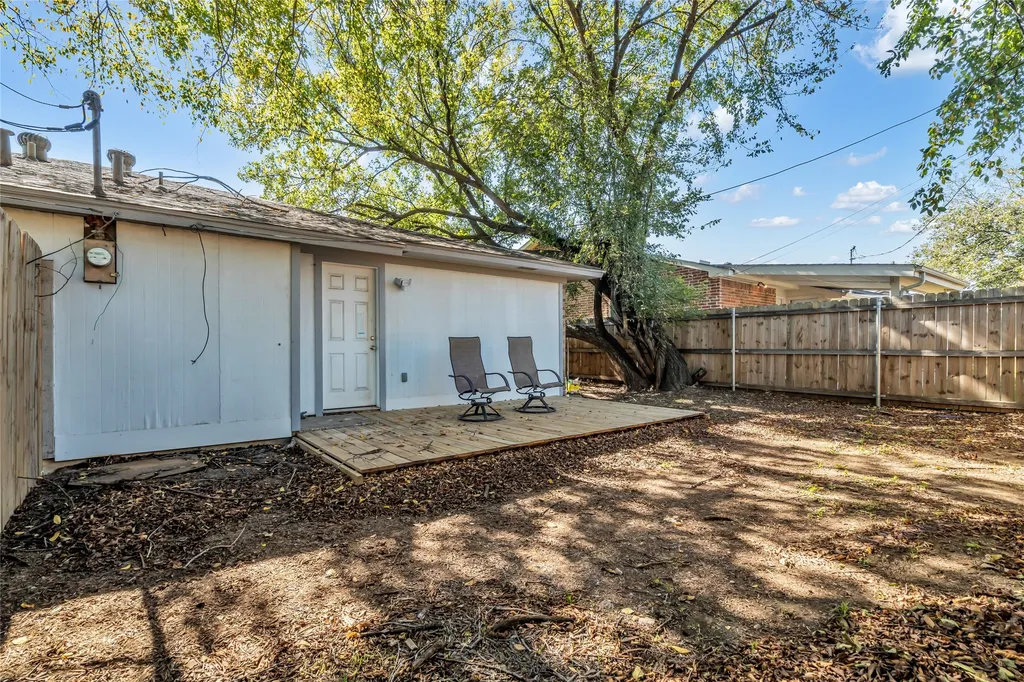1319 Parkway Court Arlington TX 76010