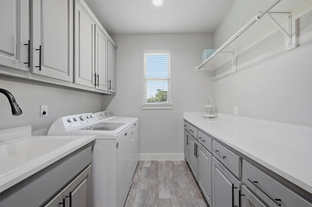 884 Cheyenne Trail Trenton TX 75490