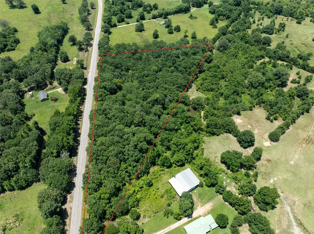 Tbd 906 E Paris TX 75462