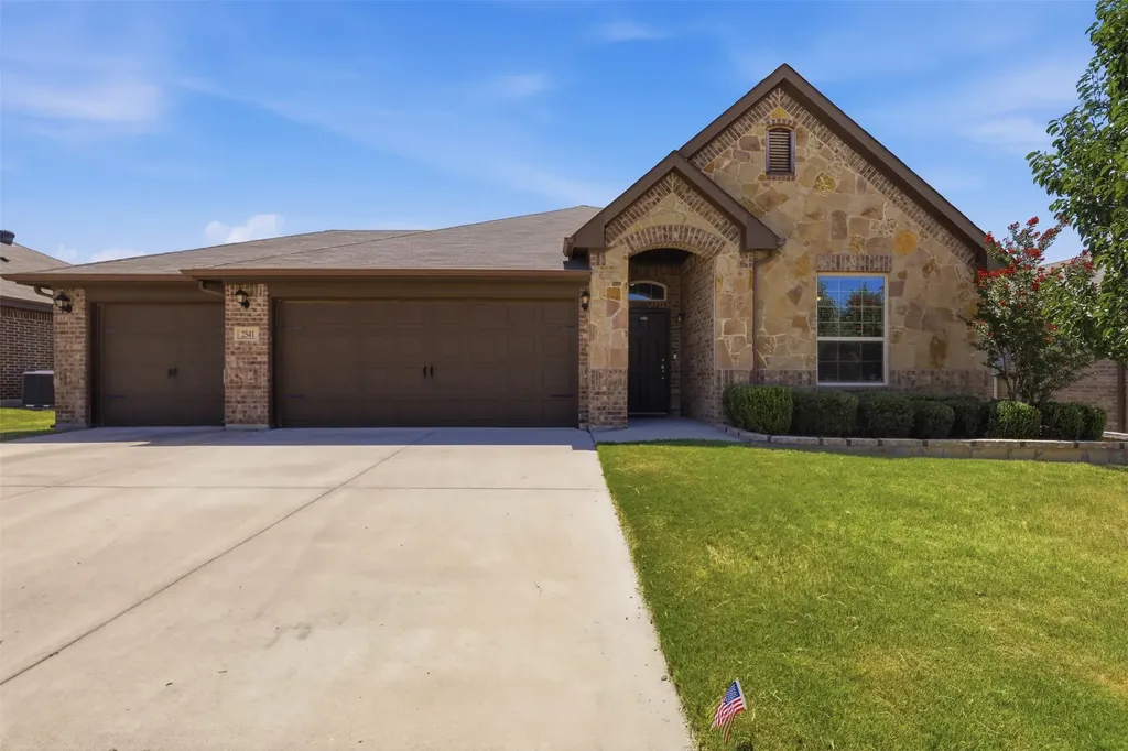 2541 Weatherford Heights Drive Weatherford TX 76087
